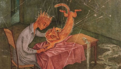 Masada oturan bir kadın ve ona şefkatle bakan kedisi, Remedios Varo 1955 sürrealist yağlı boya tablo.
